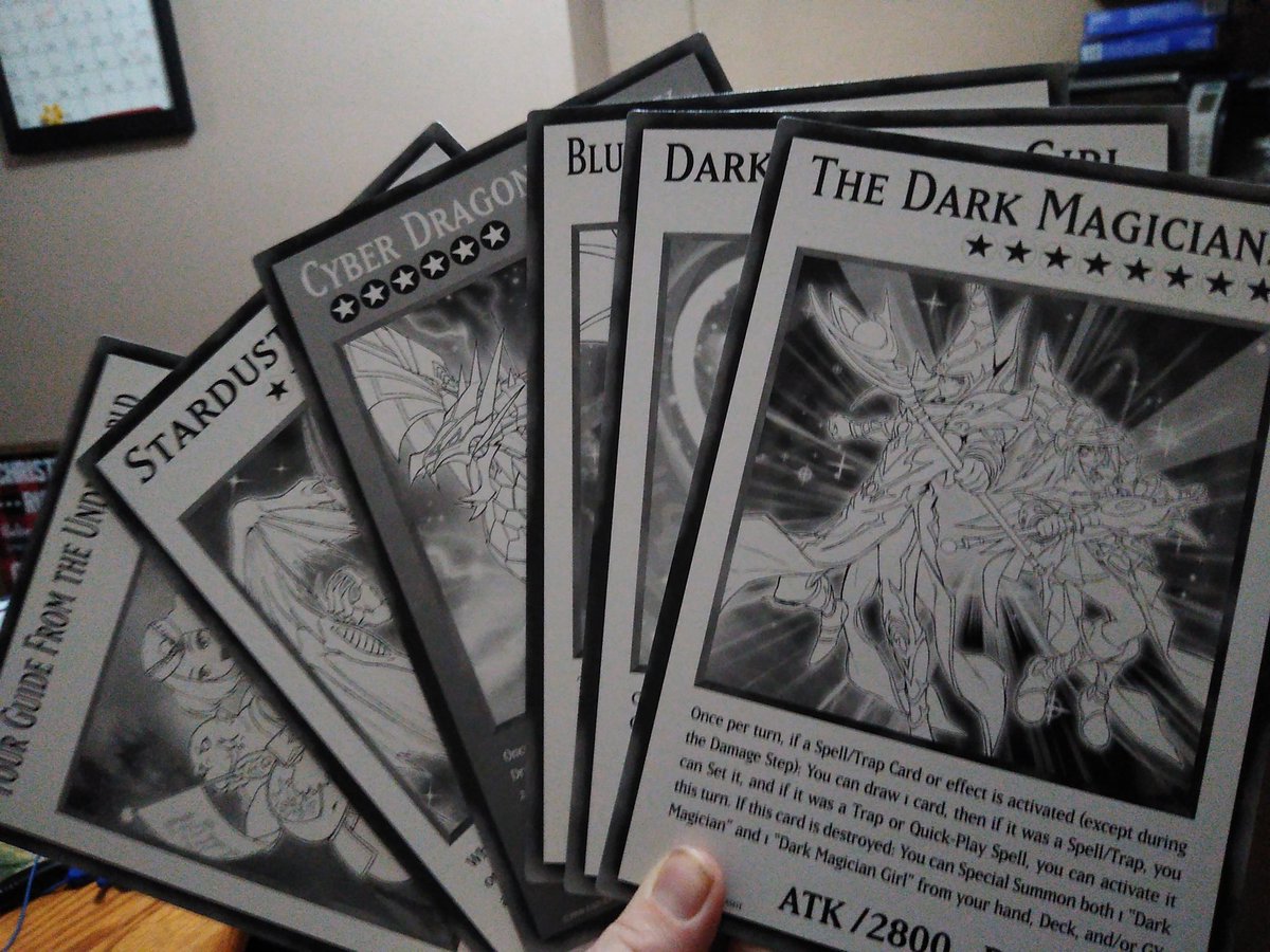 Mise1987's tweet photo. @SickSpaceHair be afraid of the trading card game boogeyman man. #yugioh #dueloverload #onemanmise
Therapist: Giant Yu-Gi-Oh aren't real, they can't hurt you
Meanwhile: https://t.co/LGAO643mn2