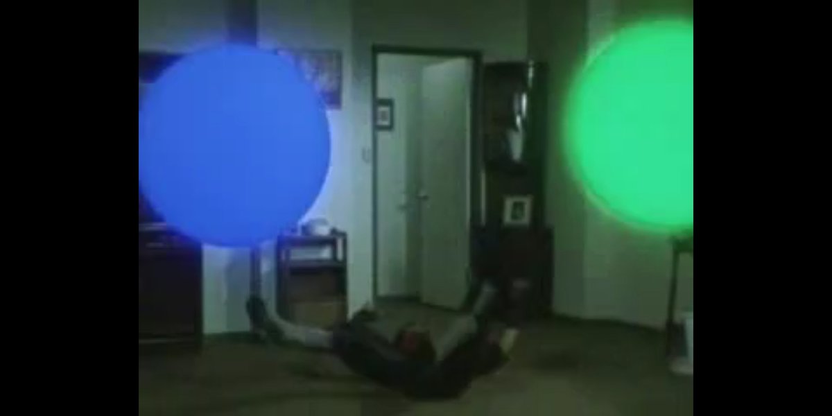 BalloonSlave's tweet photo. これは最近発見された特撮、アニメには泡と風船が含まれている写真で、実は多くの情報があるが、インターネットで資料やドラマが見つからず、情報交換、アニメ、映画、特撮、風船に潜り込むという性癖のビデオの手がかりが歓迎されている。 https://t.co/vJLxDYUbdr