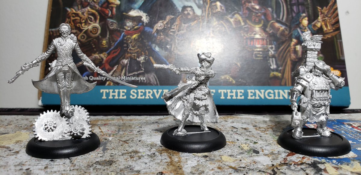 Emoney_2's tweet photo. Wow, I was unfire on tonight's "Paint on the Desk" stream! 3 Twisted models from Servants of the Engine built in one night.
#CoastalCon2021 #Twisted #tabletopwargame https://t.co/LjseksDD2k