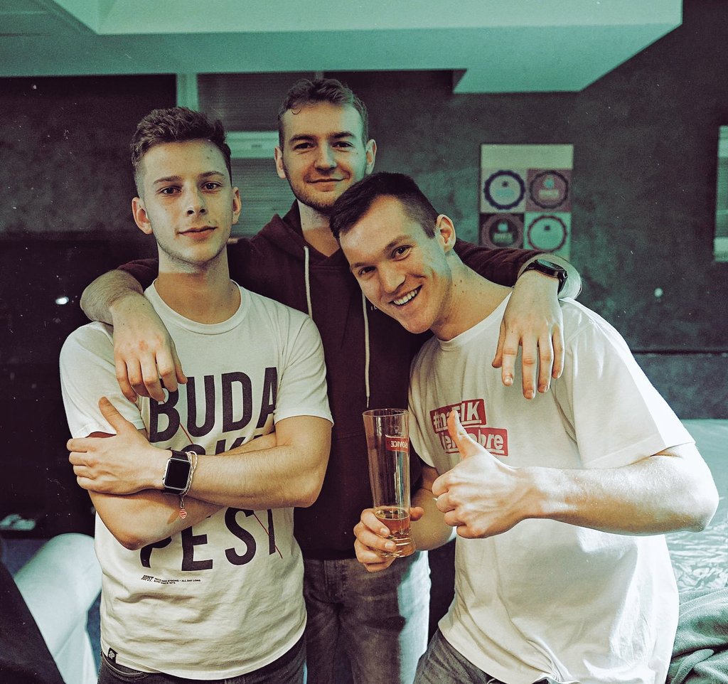 zyps4's tweet photo. 💥 We dem boyzz 💥 https://t.co/zXdwuMH5fw