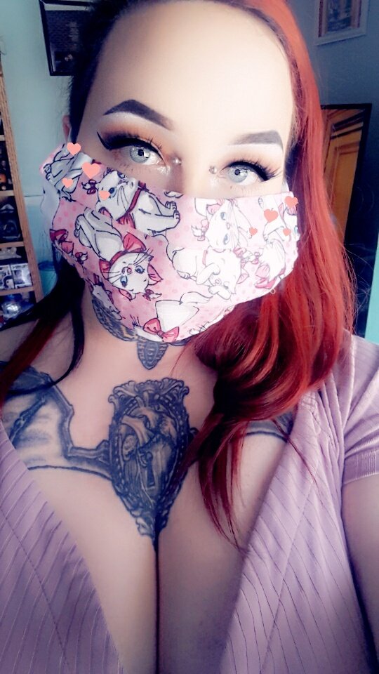 LillianMorgue's tweet photo. Anyone quarantining during this sad  time? I'd love to,  except I'm an essential in both jobs.  🙄😖😖😖 I've worked 100hrs from one alone. Atleast my paycheck will love me. https://t.co/fekQd4Ou8Q