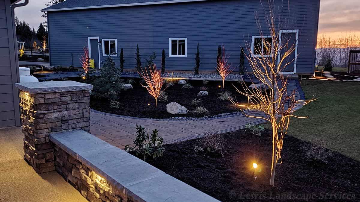 LewisLandscapes's tweet photo. Here are some photos from a recent landscape project we completed in Hillsboro Oregon. #Landscaping #Hillsboro #Landscape https://t.co/8dOcfYG9w3