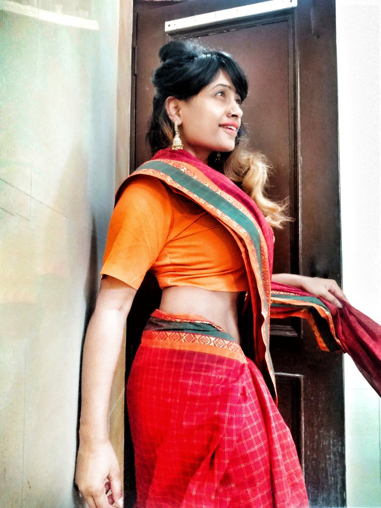ShenNeupane's tweet photo. Since long time I was wishing to update in #maharashtra &amp; #Southindian look...☺️
*
Hope I completed lil bit in this picture 🧡

🧡 For more pictures, check my Instagram i.e #iam__shen 🧡❤️

 #lookoftheday #stayhome #besafe #quarantine #21days #tiktok #instagood #travel #blogging https://t.co/mBkCRD8SXJ