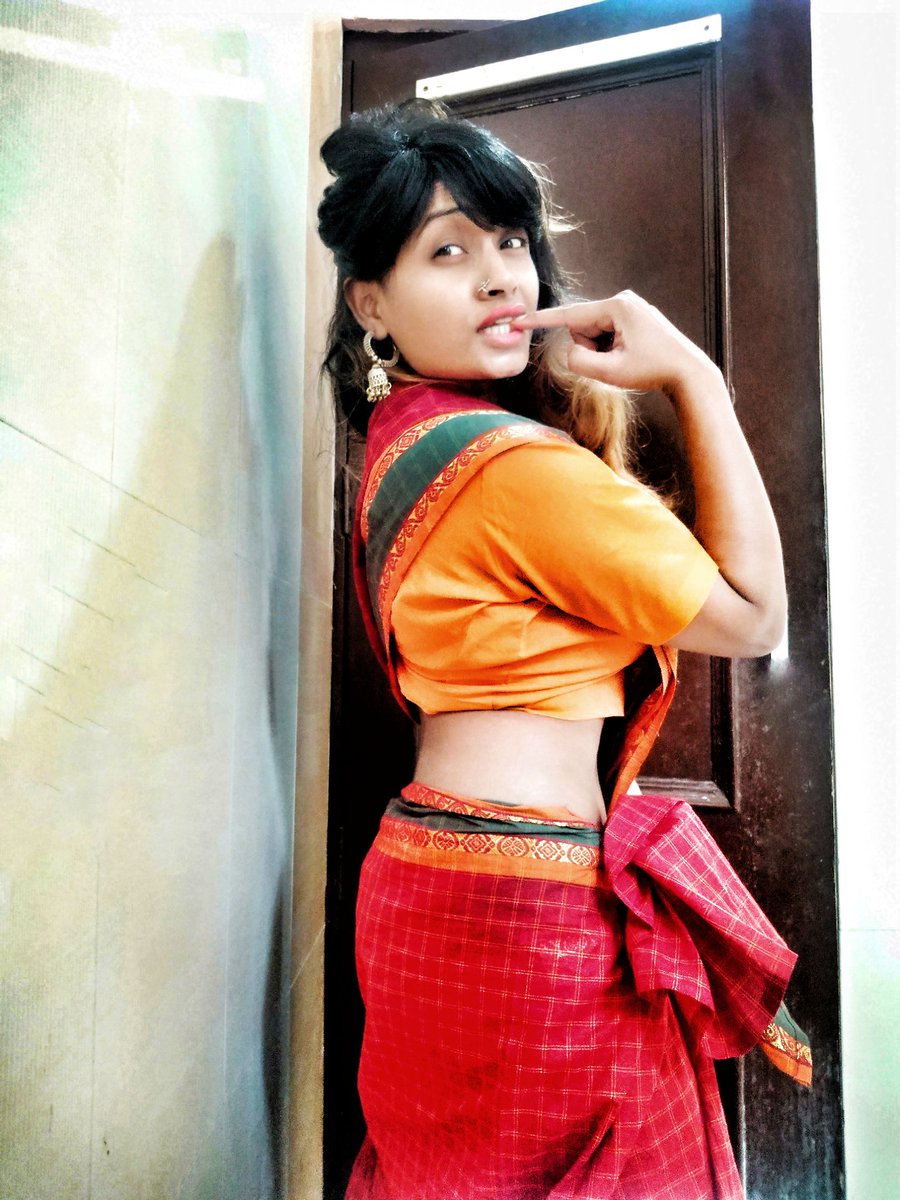ShenNeupane's tweet photo. Since long time I was wishing to update in #maharashtra &amp; #Southindian look...☺️
*
Hope I completed lil bit in this picture 🧡

🧡 For more pictures, check my Instagram i.e #iam__shen 🧡❤️

 #lookoftheday #stayhome #besafe #quarantine #21days #tiktok #instagood #travel #blogging https://t.co/mBkCRD8SXJ