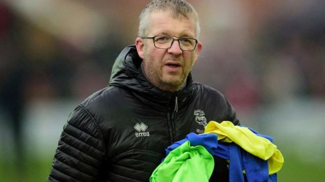 Great to see <a href="/LincolnCity_FC/">Lincoln City FC 🇺🇦</a> helping out the local community wherever they can. We love to see these acts of kindness &amp; helping whoever may need it.
See the full story here: shorturl.at/noDWX