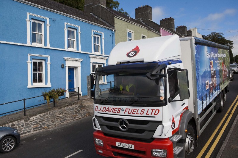 djdaviesfuels's tweet image. Please remember due to the current Covid-19 Pandemic we have changed to contactless deliveries can you please assist by:

- Unlock your Oil Tank or Coal Shed
- Ensure Safe &amp;amp; Clear Access
- Avoid Contact with Delivery Driver

Thank you for your assistance and Stay Safe..