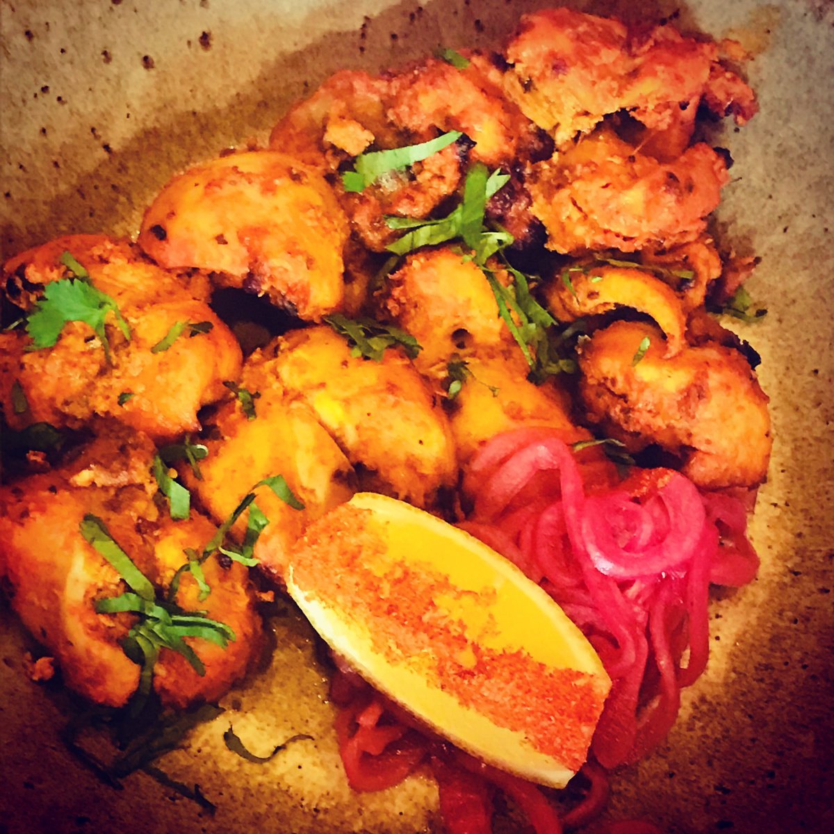 It’s #Lunchtime... why not get some #delicious #Indian #Streetfood delivered direct to your door? Find us on @deliveroo 🔥🔥🔥 #Soho #LoveLondon #TuesdayTreat