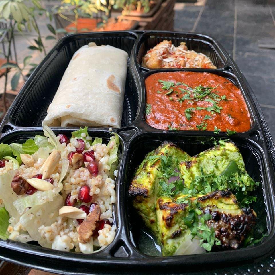 PremsPune's tweet photo. Incredible #Lunch Meals for one, made just for you! Call us on 020 26150081 or +91 90492 88088 to order! 😍🤤
We ensure your food is handled after taking all the necessary precautions! 😷😁
#PremsPune #IndianFood #IndianFoodie #Lunch #Desi #Dinner #KoregaonPark #Spice #Curries https://t.co/yAJFi4Tq3A