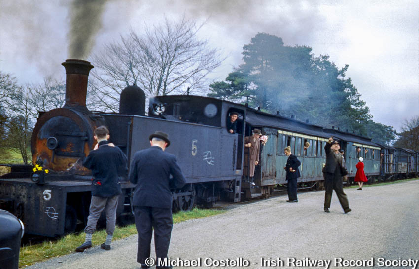 It's that time of year again when we mark the passing of one of Ireland's favourite railways; the Cavan &amp; Leitrim Railway (3ft narrow gauge), which closed #OnThisDay 61 years ago. This was the scene at Annadale of the last 'Arigna Train'. #irishrailways #irishrailarchives