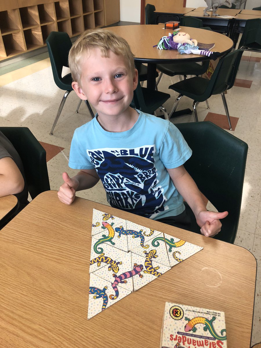 ClancyLisko's tweet photo. Time for another awesome (optional) lunch bunch! Today we have RSE 1st/2nd graders at 11 and RSE 3rd graders at 12. Cant wait to see your kids so soon! #iamdsisd #RiSEtogether2019 https://t.co/0hBfoagJe5