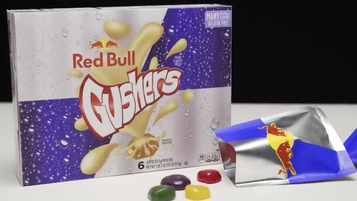 ErikawthaK's tweet photo. I donโt know if this was the intent but package reveal has become my absolute favorite part of #snacksmash! Kudos to the graphics dept at @Mythical your designs are genius! ๐โค๏ธ https://t.co/vByNYHkI87