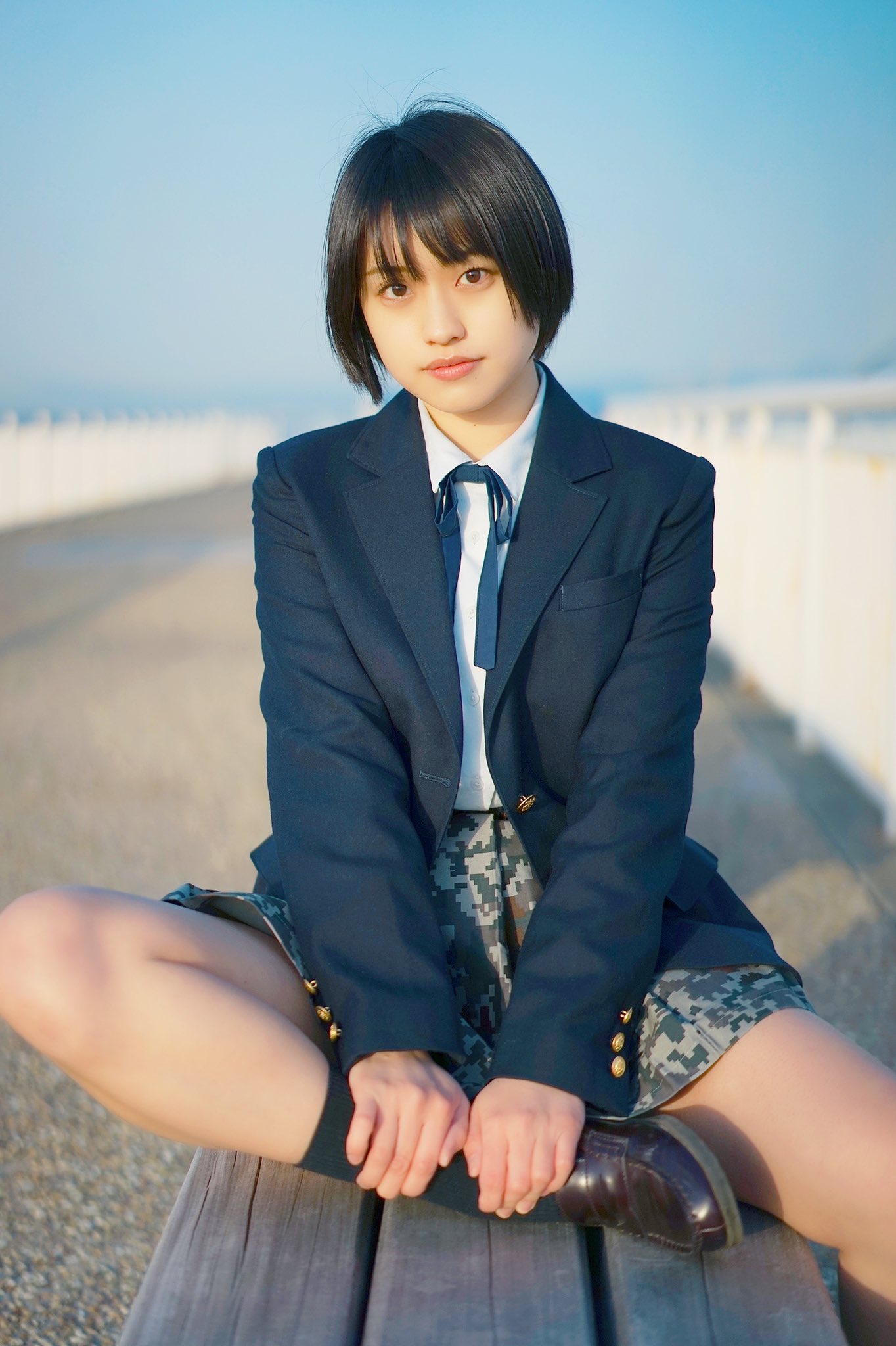 Twitter 上的 かざりofficial 12 31東a80a 耳から顎までの長さが5 5cm以内だとショートヘアが似合うらしい 似合う似合わないではなく わたしはショートの方が落ち着きます W ﾑﾌ この差って何ですか T Co Ff2kafkycc Twitter