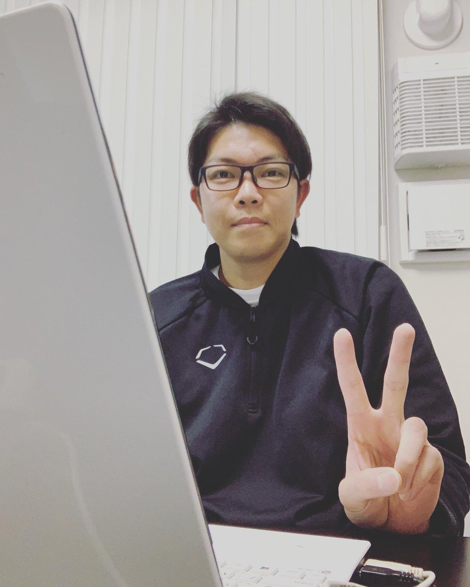 tamai_4054ZZZ's tweet image. トムｻｧｧｧｧﾝ、元気な姿見れてよかった！
でも当たったところが当たったところだけに打撃投手のお仕事は引退のようです←
#戸村健次