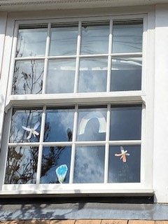 2FEBrownies's tweet photo. Latest #WindowWellness display by one of our Pixies.๐๐ฝ
Keep smiling!
#Brownies https://t.co/HClPKrjde0