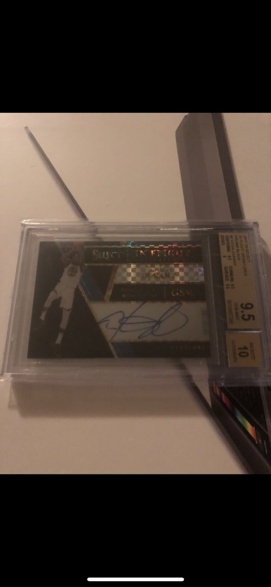 coast_cards's tweet photo. @CheapFunBreaks Kevin Durant 1/1 Auto BGS 9.5/10 $1100 OBO https://t.co/wgEEDmjn8v