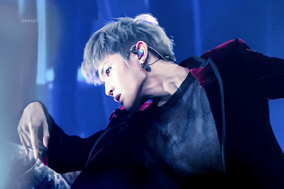 oxygen_95's tweet photo. 20191205 HD
the mermaid in your dream 

#태용 #TAEYONG #テヨン #NCT #NCT127 https://t.co/4JhKxaWFfu