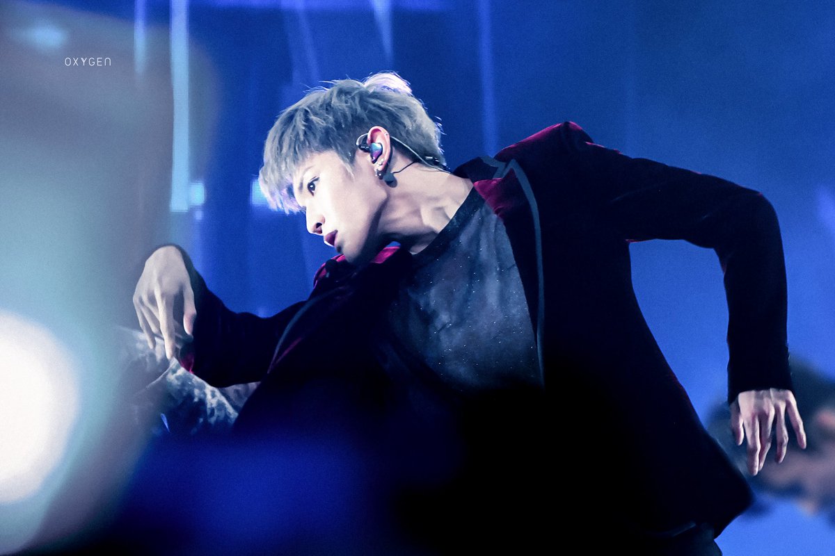 oxygen_95's tweet photo. 20191205 HD
the mermaid in your dream 

#태용 #TAEYONG #テヨン #NCT #NCT127 https://t.co/4JhKxaWFfu