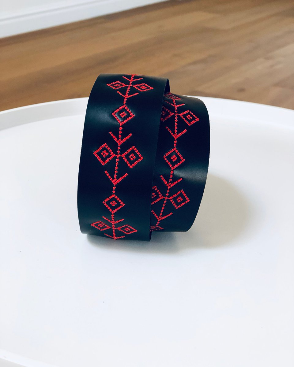 AlisiaEnco's tweet image. #Leatherproject, un proiect ALISIA ENCO inceput acum cateva luni si momentan amanat. Speram sa va placa prima noastra curea din piele brodata cu motive romanesti❤️ #madeinRomania
alisiaenco.ro

#alisiaenco #romanianbelt #curearomaneasca