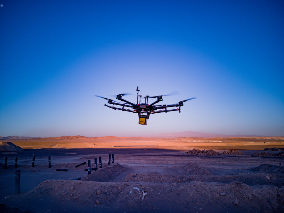 YellowScan's tweet photo. Our LiDAR around the world. First stop South America, Chili where the Vx-15 is exploring minerals site. #lidar #aroundtheworld #mapyourworld https://t.co/4t4PtxNS46