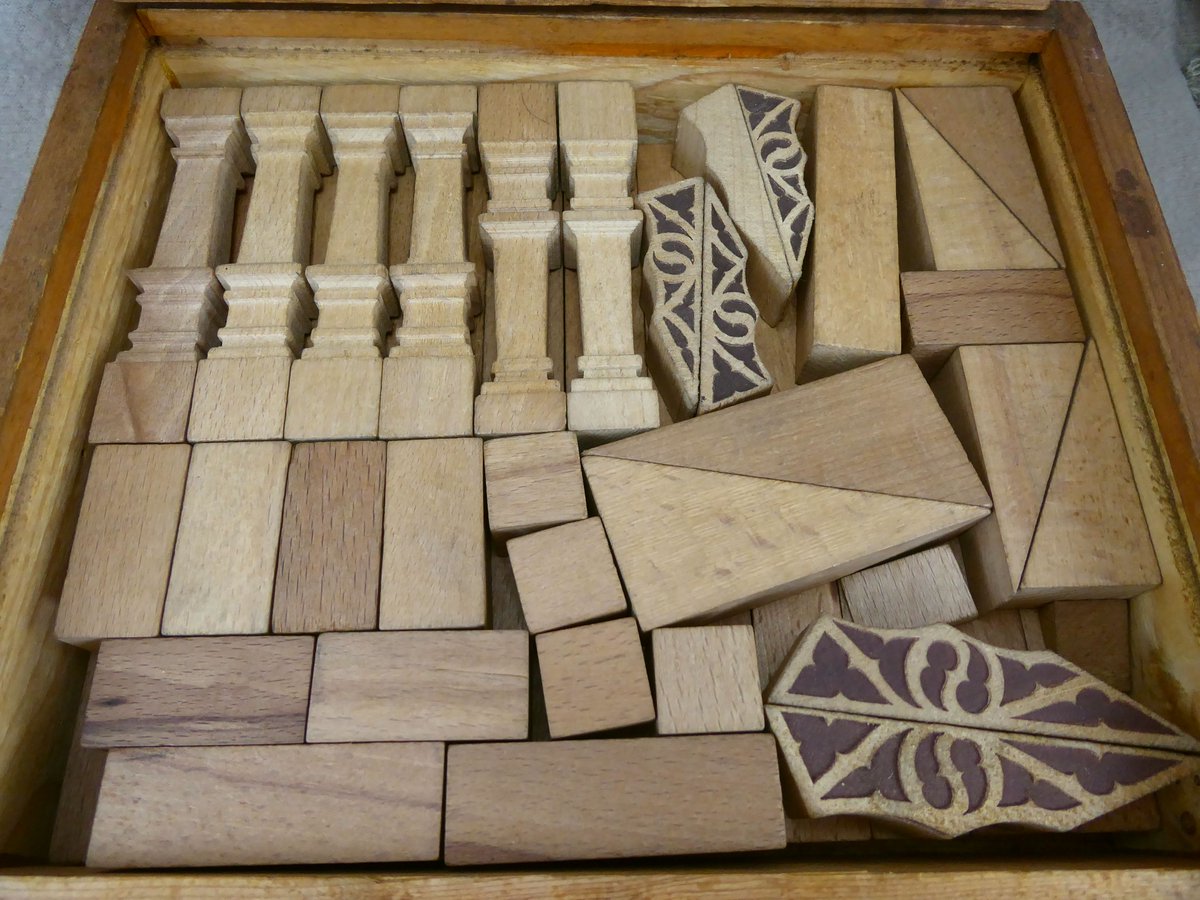penllyncolls's tweet photo. Gothic wooden building brick set, c1900 https://t.co/i1AvhW2wna