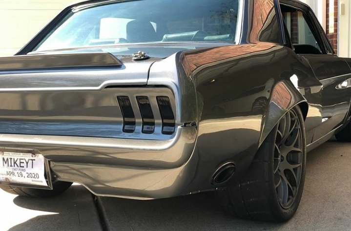 UKWildcatgal's tweet photo. #TuckedTaillightTuesday  #Frenching 🇫🇷 #67Mustang https://t.co/FENWX12Rbm