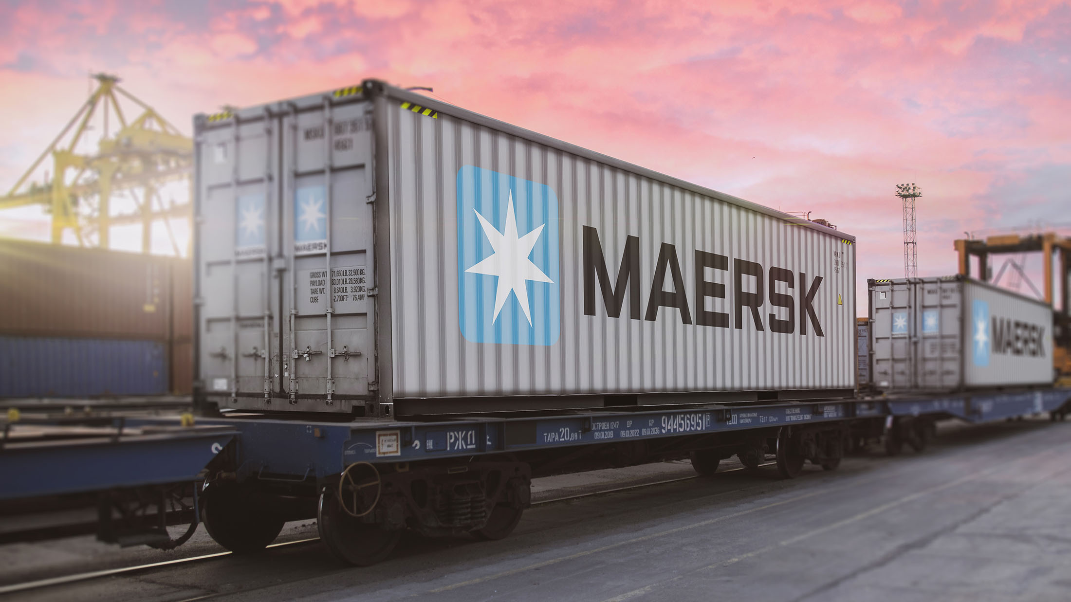 تويتر \ Maersk على تويتر: "Maersk's first intercontinental train from Europe to Asia dispatched from St. Petersburg - The new route reduces the transit time in half. More information about the AE19