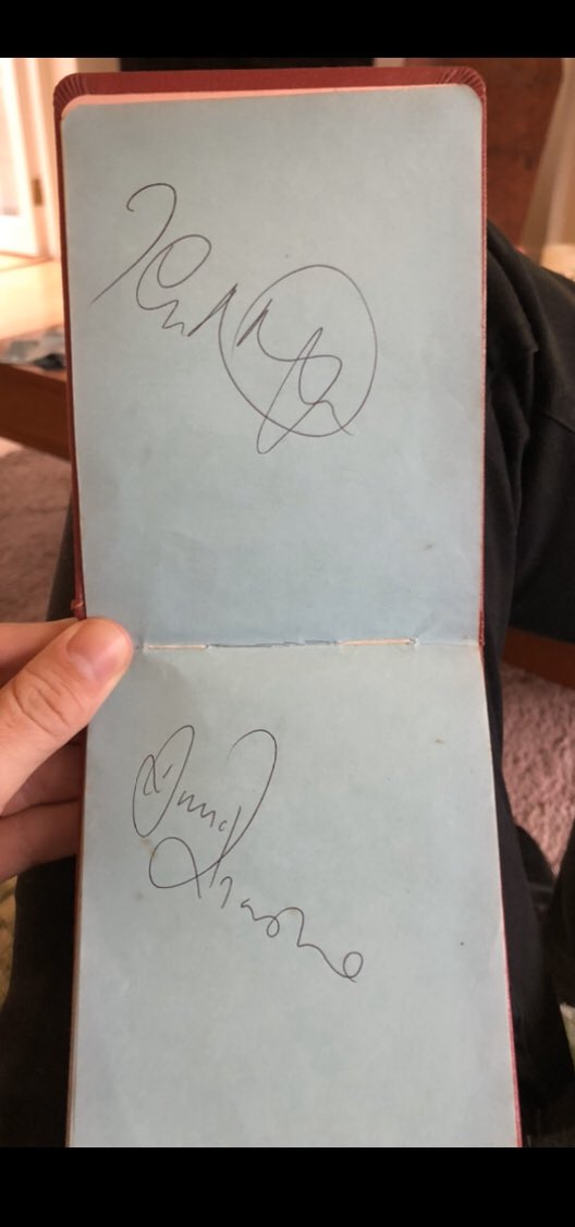 DylanByrner's tweet photo. @IanWright0 Simpler times ❤️❤️ https://t.co/fY4Wk1jkI3