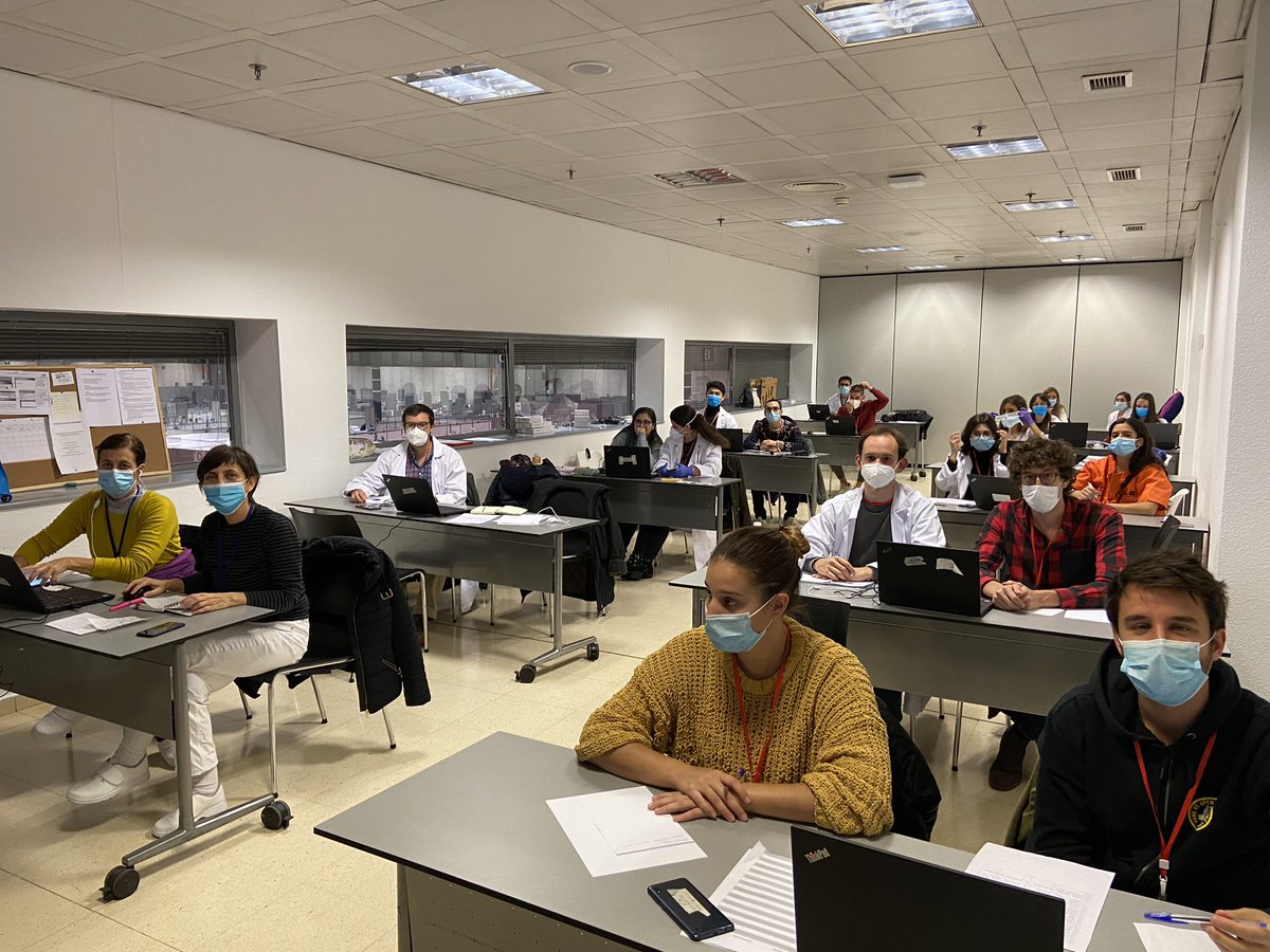 ZapateroAntonio's tweet photo. Sala de informadores de HOSPITALIFEMA, gran trabajo👏👏👏, prioritaria la información a las familias!!!!Muchas 🙏 🙏🙏🙏 https://t.co/1pVCGguWQa