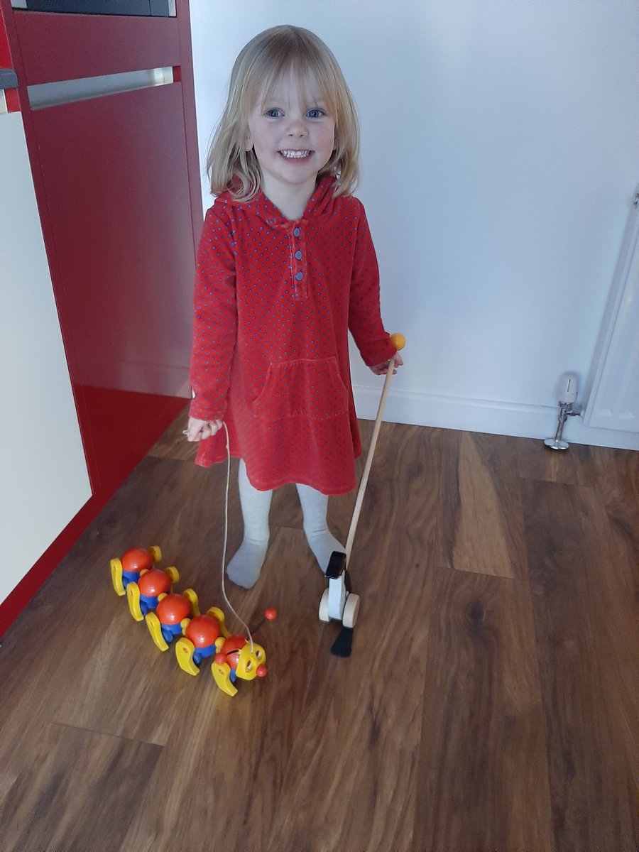 D86Kat's tweet photo. I mean, we got about 5 rounds in when I realised I should probably film this before my lungs give out
#parenting
#NeedExerciseπ₯΅ https://t.co/zyi3CvewNb