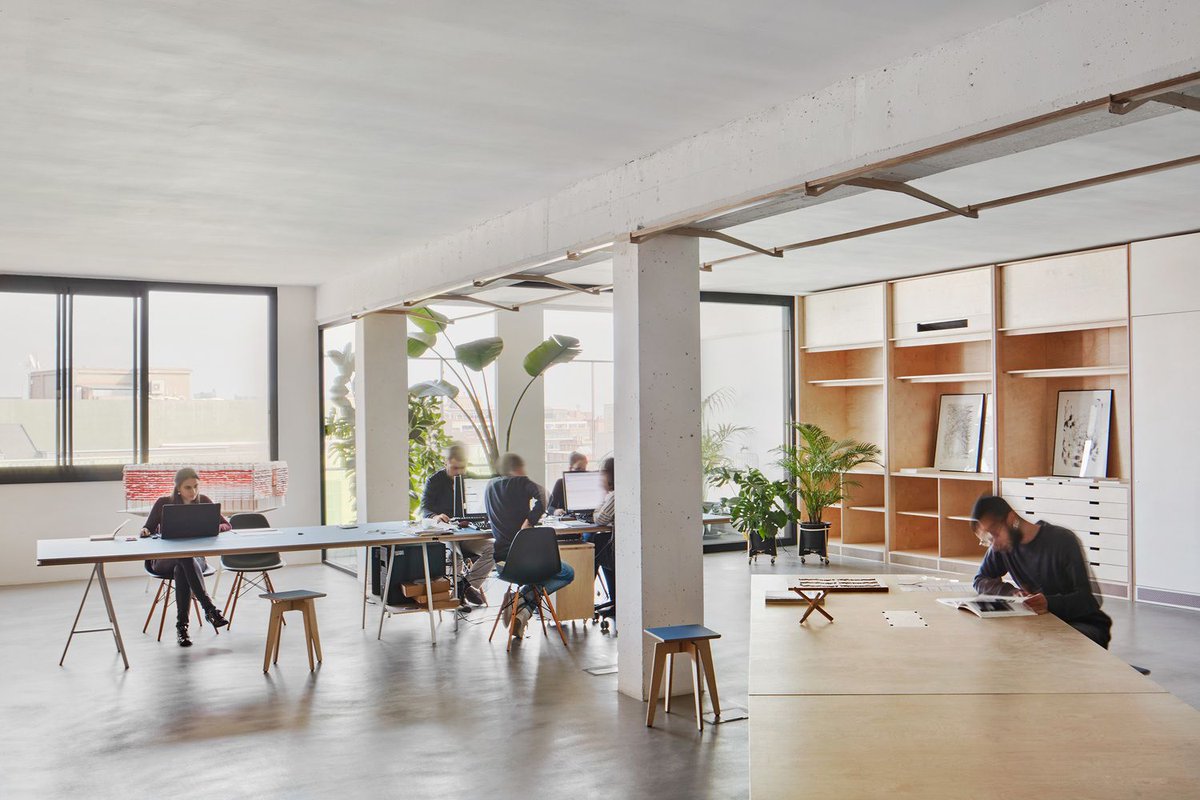 thelampfactory_'s tweet photo. Psychology of Space: How Interiors Impact our Behavior? https://t.co/3ho9CkjZIJ
#interiors #interiorplanning #interiordesign #space https://t.co/SLEMS12Gdn