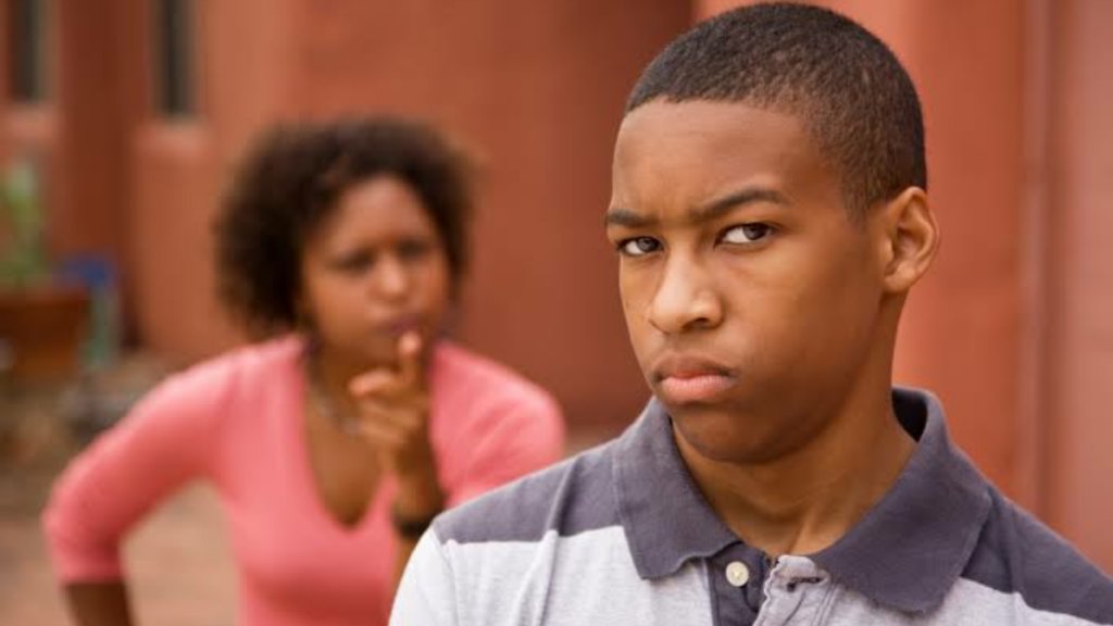 TheCfYA's tweet photo. If you can see that something needs doing, do it. If you overhear your mother complaining about having to do the dishes, give her a surprise and do them for her. #Thecfya #cfya #youth #Africa #child #teens #teenagers https://t.co/snJH25zkiO https://t.co/p7YyncwhYd