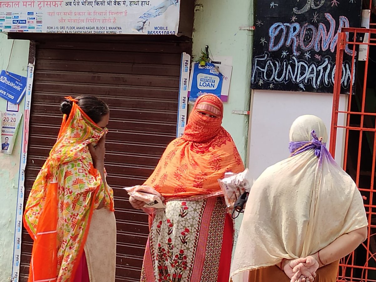 RiseIndia2030's tweet photo. Meal donation drive with Drona Foundation. 
In tough times, Do more! Come forward and donate meals: https://t.co/CGO4uQQFYd
#FightAgainstCorona #CoronaVirus #2030isPossible #RiseAgainstHungerIndia #covid19response #RAHIrespondstocovid19 #coronwarriors #togetherwewillwin https://t.co/icLTtTXKBo