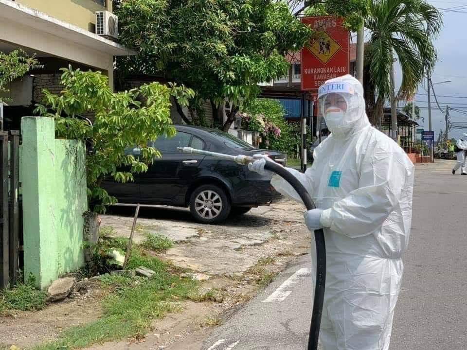 aushal's tweet photo. @zuraida_my YB, got this as a Fwd in my WhatsApp, kudos to you and your team. Thank you for your effort &amp; hard work. Hope we can flatten the curve soon.. Please take care your health... and take extra precautions 🙏 https://t.co/cbfpehKzt8