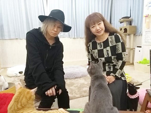 【アーカイブ公開】
猫好きさんの祭典「にゃんだらけ」、「ねこみゅ!」、ねこみゅを運営する「FOOL’S MATE」がコラボし猫好きアーティストをゲストに迎えるレギュラー番組「みゅージにゃんメイト」。defspiral、NUL.のギタリストMASATOを迎えた第16回を公開!

詳細　ch.nicovideo.jp/neconecodouga/…