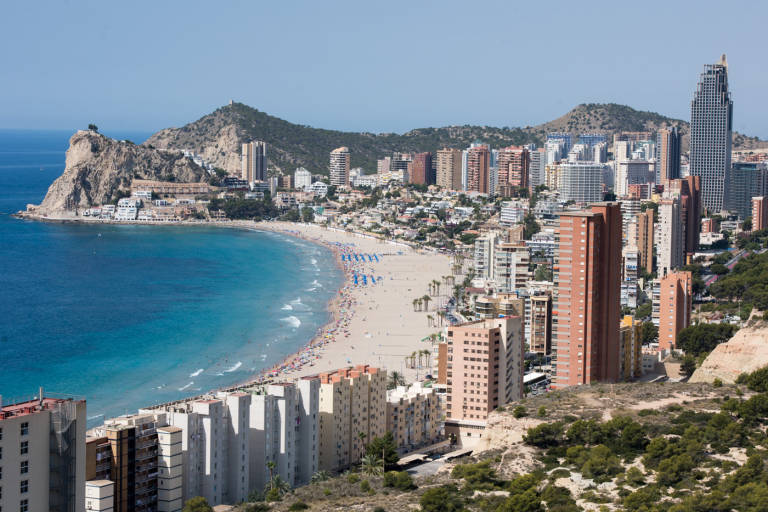 🔴SILVIA BLASCO (<a href="/BlascoMd/">Silvia Blasco</a>), Vicepresidenta de Viutur  (<a href="/ViuTur_cv/">ViuTur</a>) en <a href="/agolpedemicro/">A Golpe de Micro</a>:

"Somos varias asociaciones de la CV y pensamos en como ayudar a todo el personal que nos está ayudando. Por ello pusimos en marcha porvosotroscv.org".

DIRECTO:pscp.tv/w/cVGekjFlVmpZ…