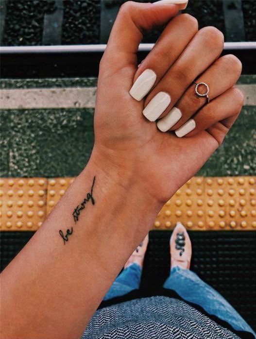 SlimxBreezy's tweet photo. Decided when things settle down I’m finally gonna get tatted.

- “Just smile back” down my wrist
- A Zayn-esque bird on my hand
- And trace a heart my dad drew in one of my birthday cards 🖤 https://t.co/aycAT2ozE6