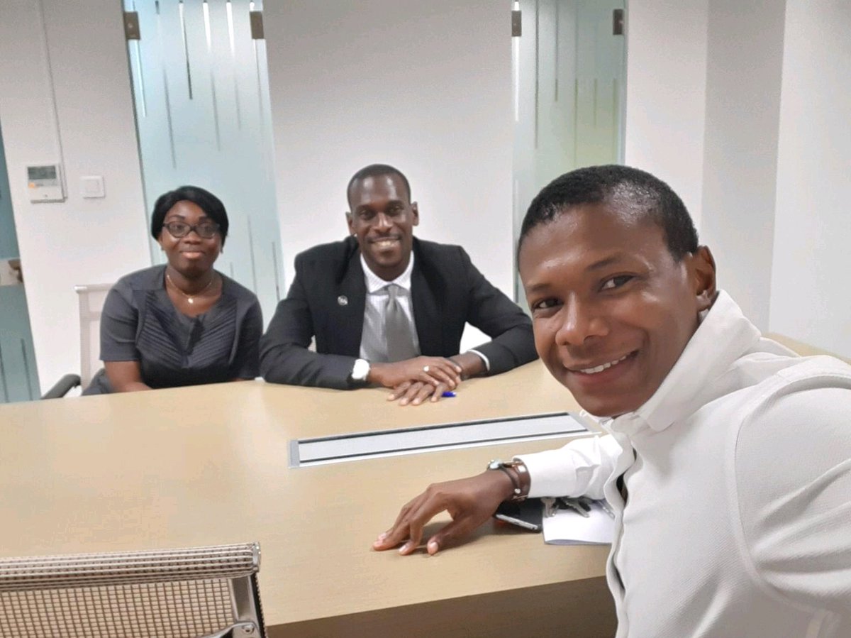 [Regus Business Development]
J'ai eu un réel plaisir à échanger avec Yannick MINGOUMI, Directeur Général de Ibis Marcory et Mme. ADJÉ.
Stay connected! Something great is coming!
 #regus #officemarket #bureaux #immobiliers #office #smegrowth #civ225 #cotonou #ivoirien #libreville