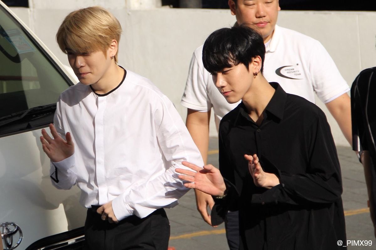 xJT1427x's tweet photo. คิดถึง คิดถึง คิดถึง คิดถึง คิดถึง คิดถึง 🥺🥺🥺🥺🥺🥺🥺🥺🥺 https://t.co/RrK5jLQsfM