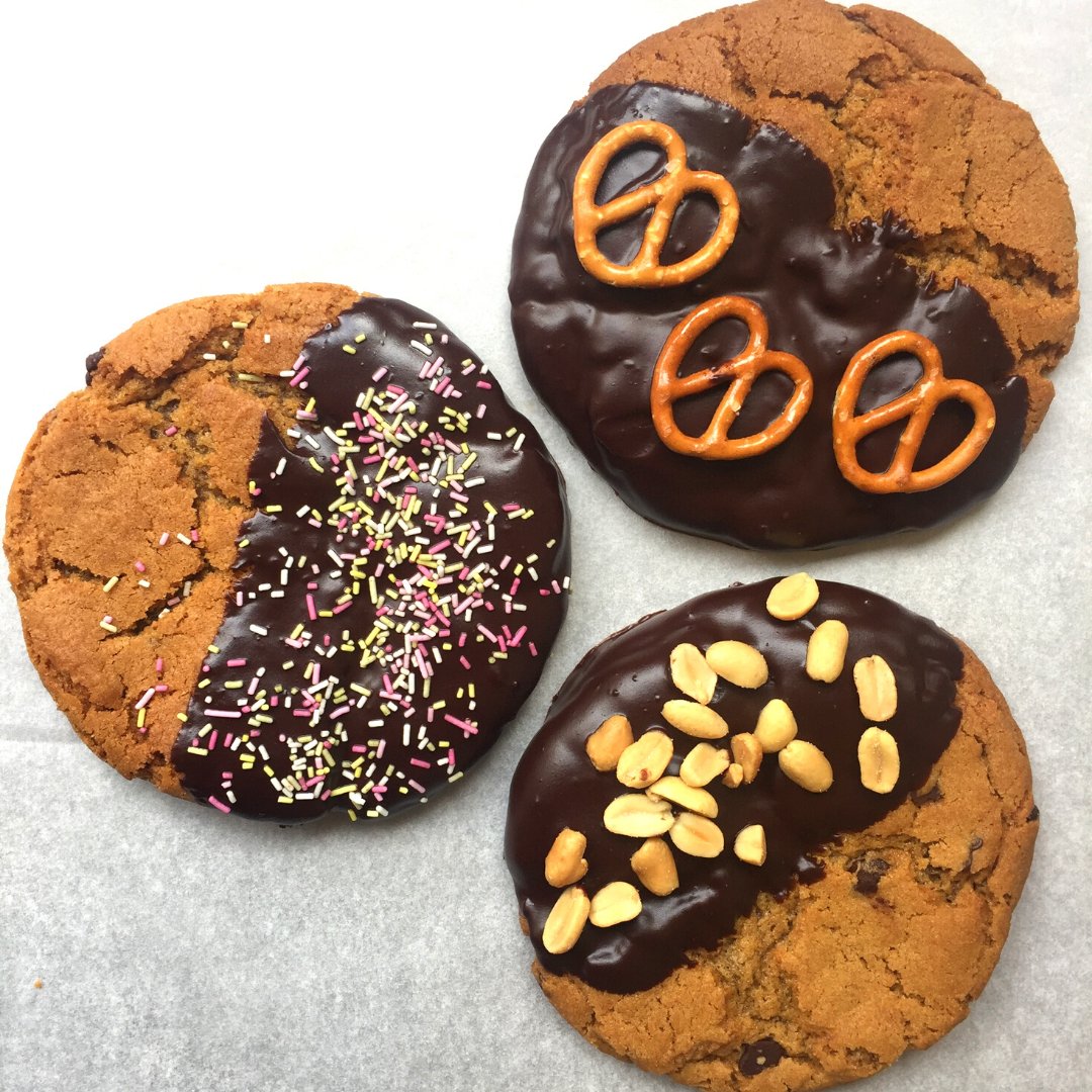 Which one would you go for if you HAD to choose one? Pretzel, peanut or sprinkles?