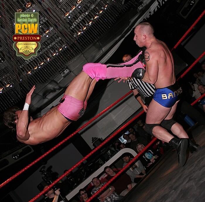 cjbanks1988's tweet photo. Trav kicking my head in.
💫❤️👌
#KrisTravis #Trav https://t.co/yZwIlhxAtq
