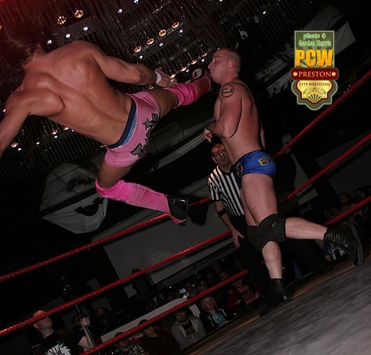 cjbanks1988's tweet photo. Trav kicking my head in.
💫❤️👌
#KrisTravis #Trav https://t.co/yZwIlhxAtq