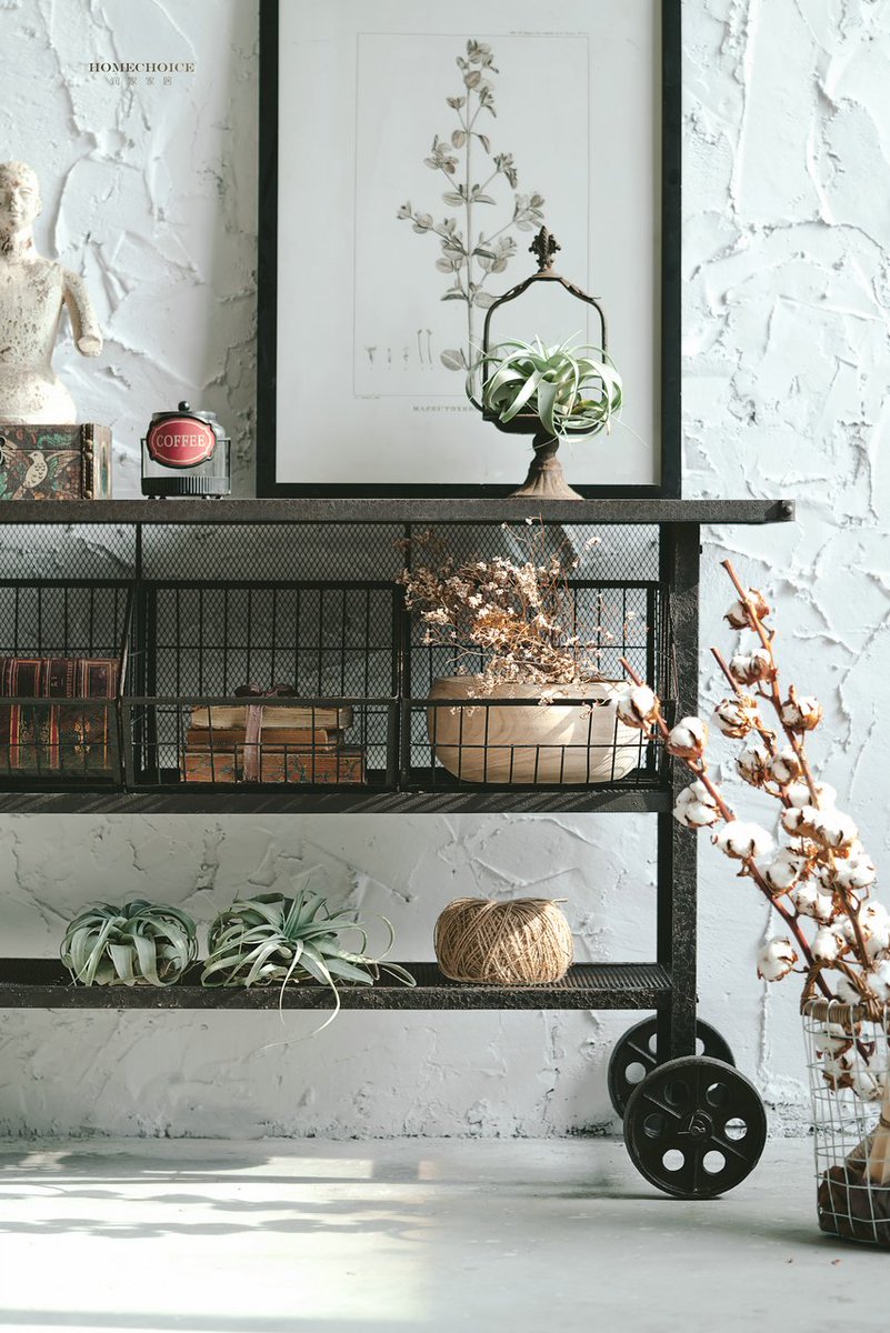 FZHomechoice's tweet photo. I am SO thrilled with my vintage find today, a black vintage industrial vibes trolley.#upcycle #mynestandburrow #myhyggehome #nestandthrive #diningroom #howivintage #howihome #reclaimed #industrialstyle #cornersofmyhome #lightinspired #allthepinks #metaltrolley #ceramiclover https://t.co/vcsK15p7Ui