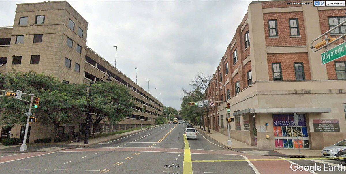 Today's location of Morris & Essex Canal Plane 12 East, Newark   Located on Raymond Bd between Dr M.L.K. Bd and University Av. Yes I think the slope has been softened for cars. #funicular  #boatlift  #waterway  #canal  #Morris  #Newark  #NewJersey  @RonaldLRice  @BntnHistSoc