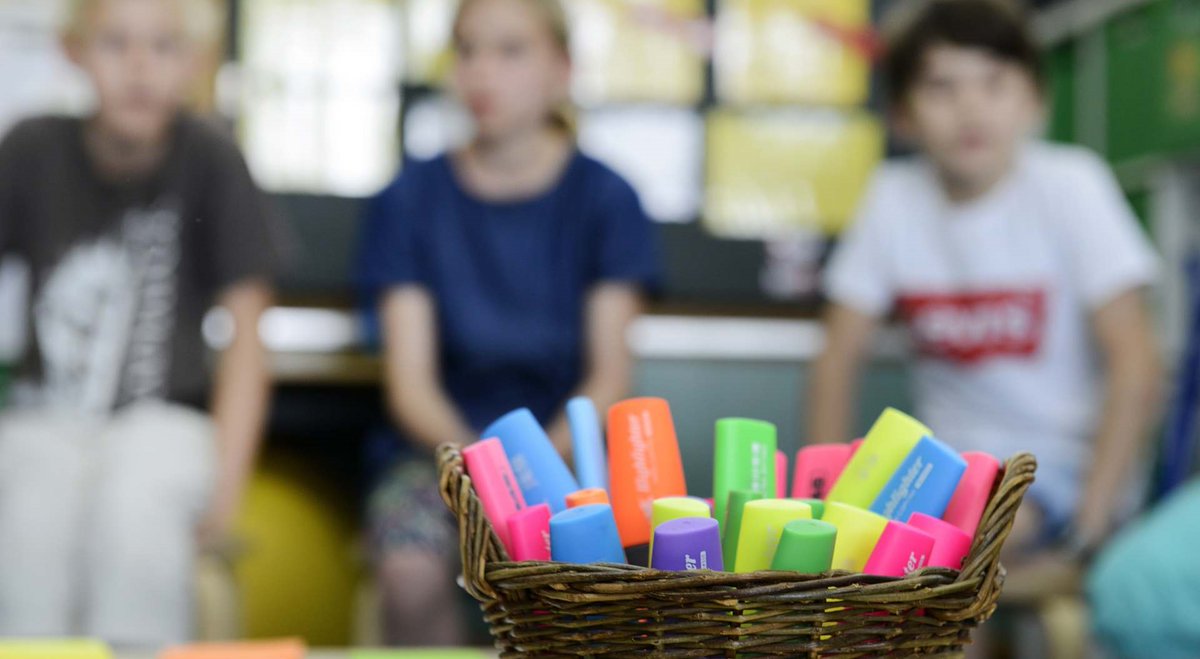 StadtWetzikon's tweet photo. Da momentan kein #Informationsabend möglich ist, hier die nötigen Informationen für Eltern von Kindern, die im Sommer neu in den #Kindergarten kommen per Video:
https://t.co/pO2DFCqKfB ^me https://t.co/FyBNVjVZIq