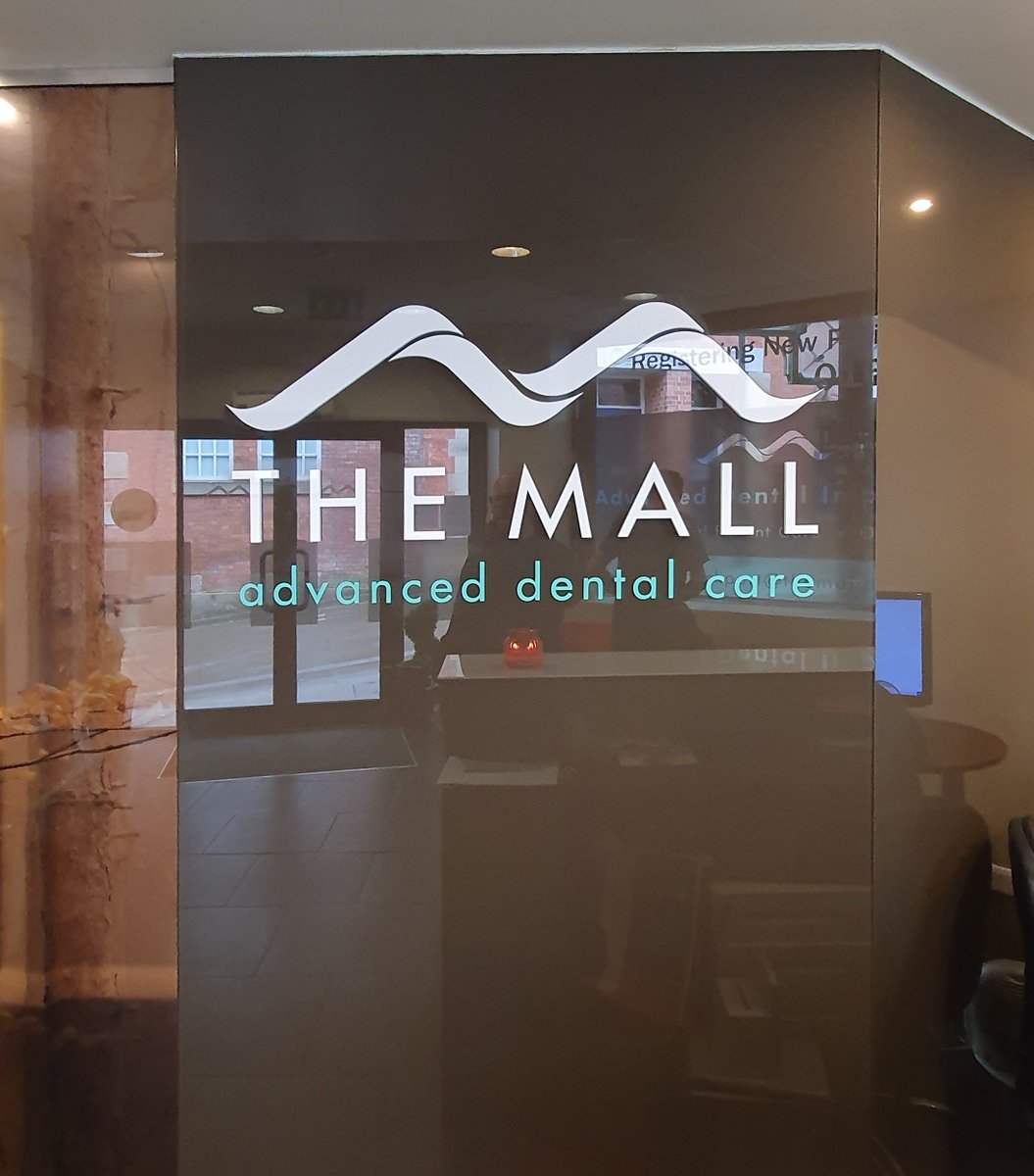 GranthamsDT's tweet image. Brand makeover at Unidental/The Mall - Stockport. 
Our wisdom can root out what’s required for a fresh new look. Brace yourself! #unidental #UVFlatbedPrinting #CncRouterCutting #Perspex #LaserCutting #LedSigns #Design #Signs #GranthamsSigns #StayclassyBlackpool #Staysafe