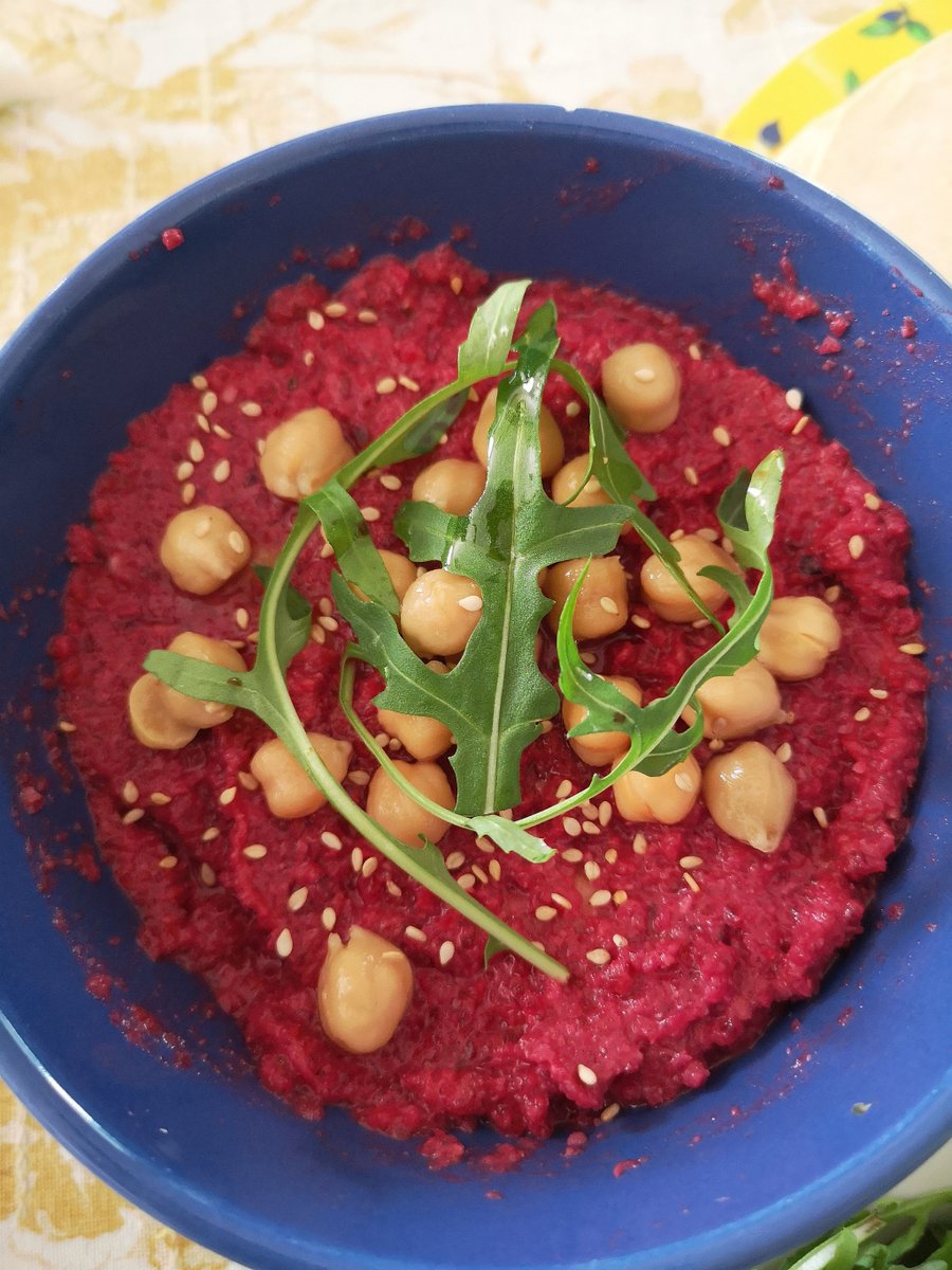 VanmalaVkk's tweet photo. Houmous de betterave https://t.co/yo3nDBVNLf https://t.co/pBdPfz0dXt
