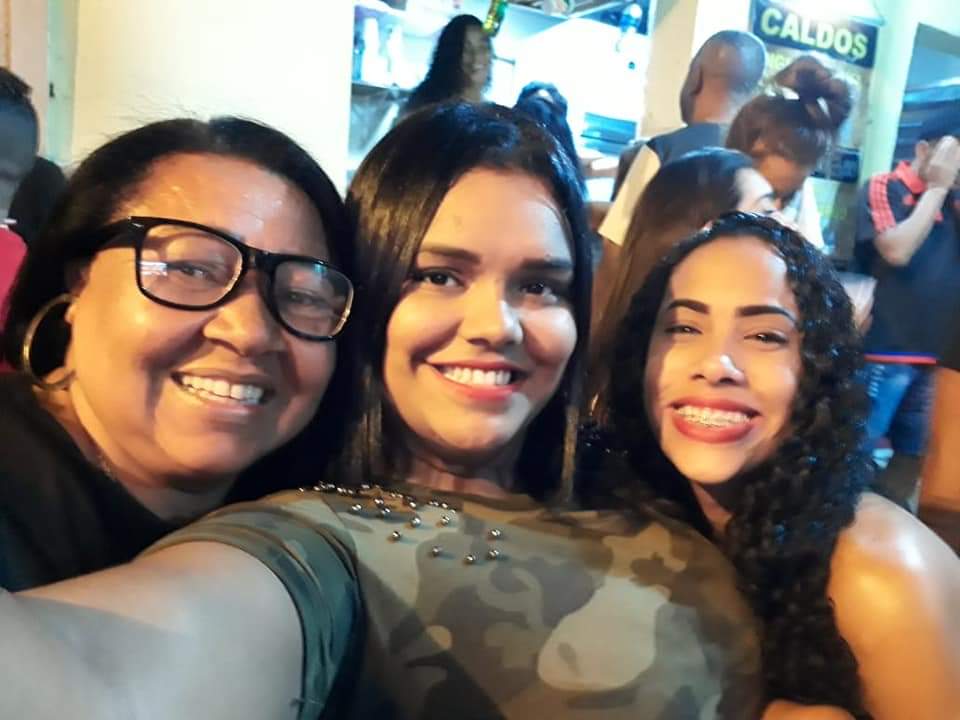 rayssasamuel252's tweet photo. Minhas bonecas levadas ❤💋 https://t.co/zkTRxfNqXO
