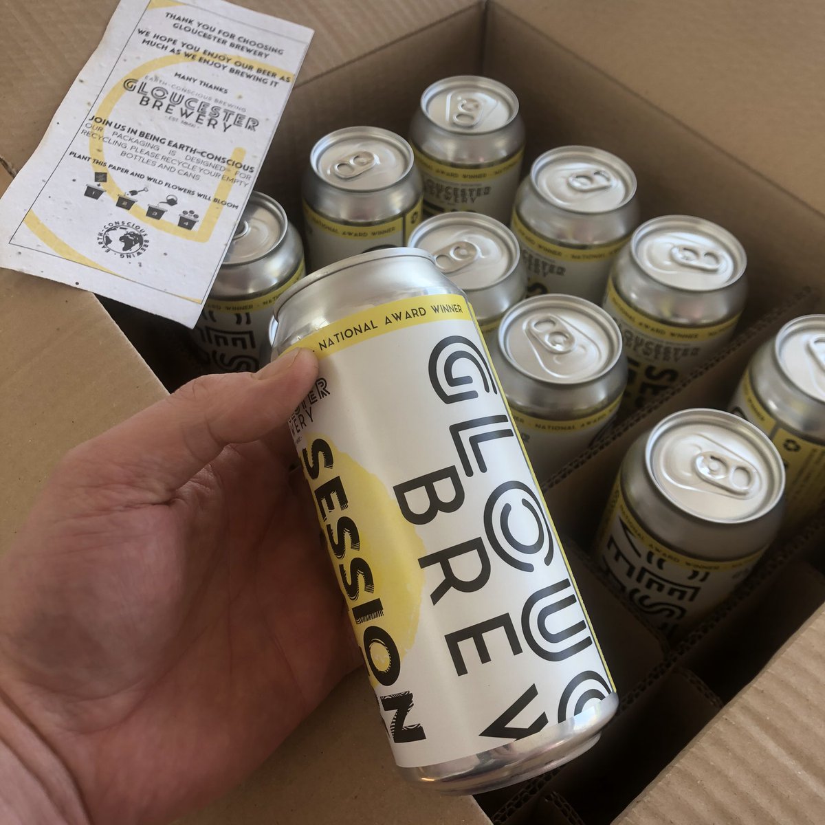 AspenGPpractice's tweet photo. @GBrewery Dr Hodges approves the Session IPA. #ResponsiblyOfCourse https://t.co/LgNwhpMutu