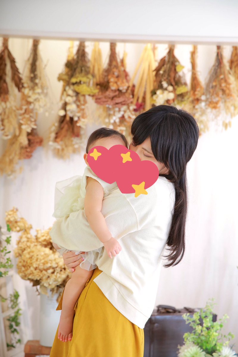 spring_chiiiii's tweet photo. またお久しぶりになります。
先月娘が無事に1歳を迎えました。
大きな怪我病気もなく育ってくれて感謝。
私もいずれ職場復帰します。
あと産後ダイエット、本格的にやります…(妊娠前ベスト体重にはほど遠い… https://t.co/DokHdTzKxU