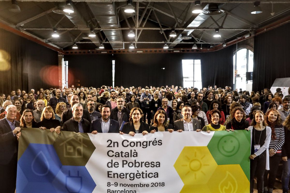 El teu municipi o organització treballa amb algun projecte que abordi...

⚖️Llei 24/2015
🏨Habitatge
💸Drets energètics / Preu de l’energia
🌡️ Emergència climàtica i vulnerabilitat?

Presenta'l al <a href="/CongresPE/">@CongresPE</a> el proper novembre!

Fins el 15ABR👉🏾forms.gle/DbQXxU7CZ7MdCK…